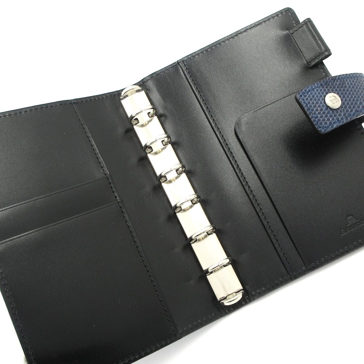 型押し加工 レザー