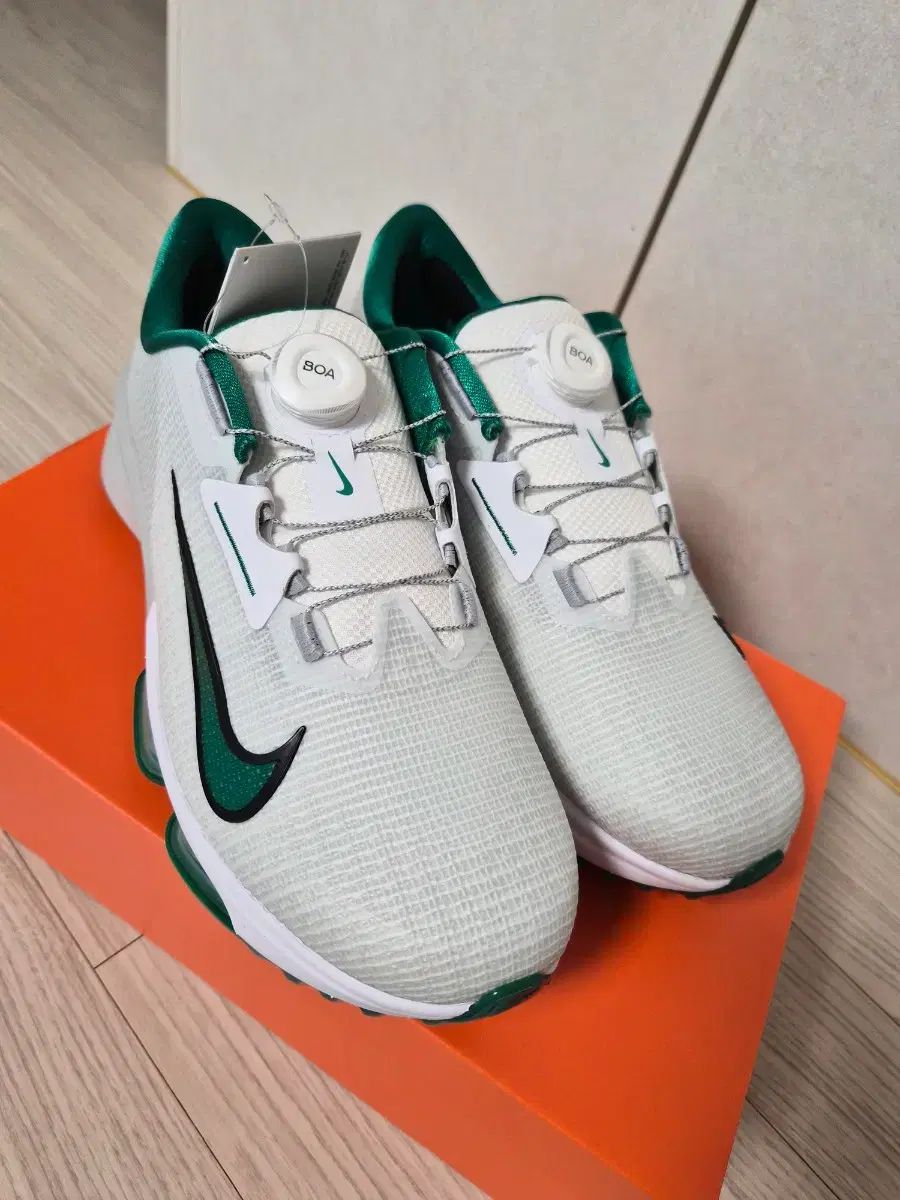 ナイキ ゴルフシューズ エア ズーム インフィニティ ツアー BOA 白/緑
