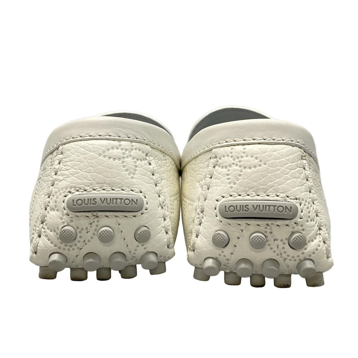 モノグラム レザー