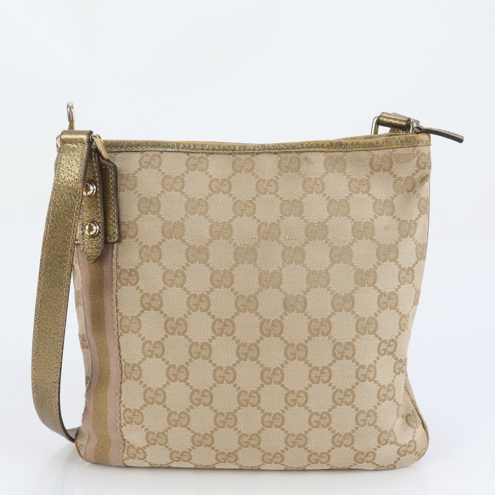 極美品 グッチ GGキャンバス 044388 レザー ショルダーバッグ 斜め掛け
