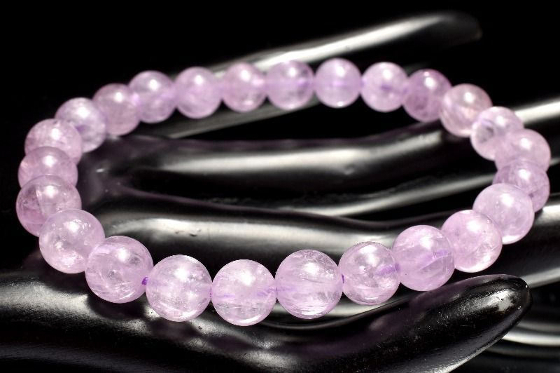 for マリエモーン様】リビアングラスイヤリング・ホワイトサファイア