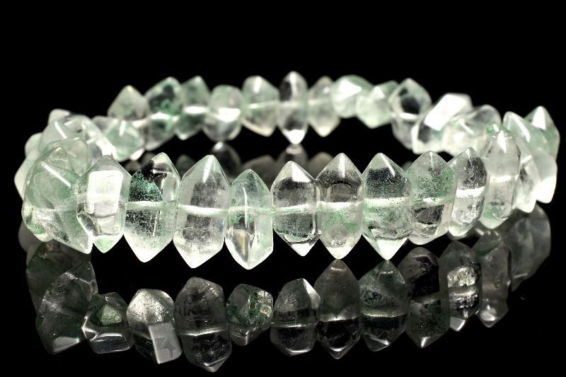 1点物マダガスカル産◇希少形状 マダガスカル産 エメラルドグリーン