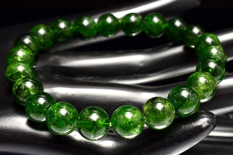 １点物 高品質 鮮やかグリーン ダイオプサイト 8 5 mm ブレスレット パワーストーン 天然石 _MC 2031