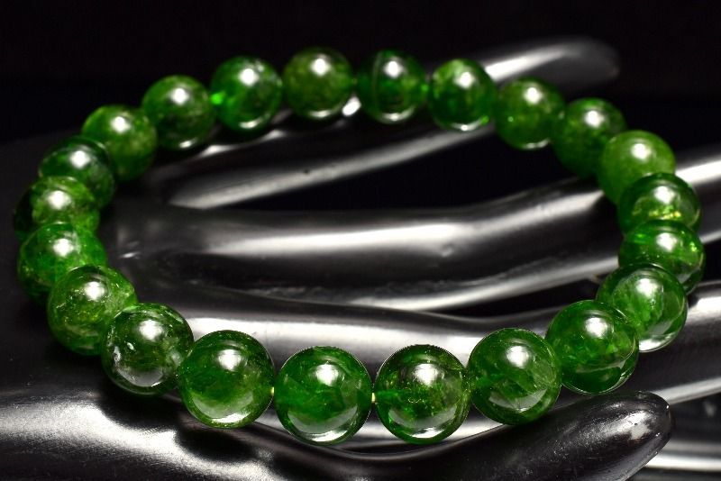 １点物 高品質 鮮やかグリーン ダイオプサイト 9 mm ブレスレット パワーストーン 天然石 _MC 2035