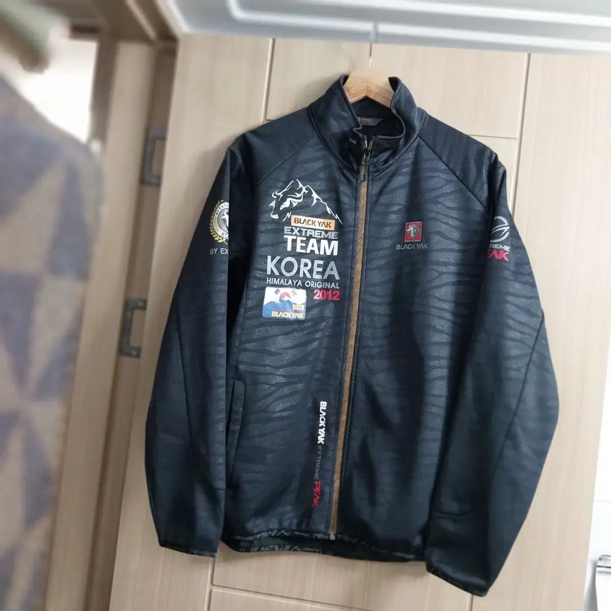 BLACK YAK エクストリーム チーム ジャケット 2012