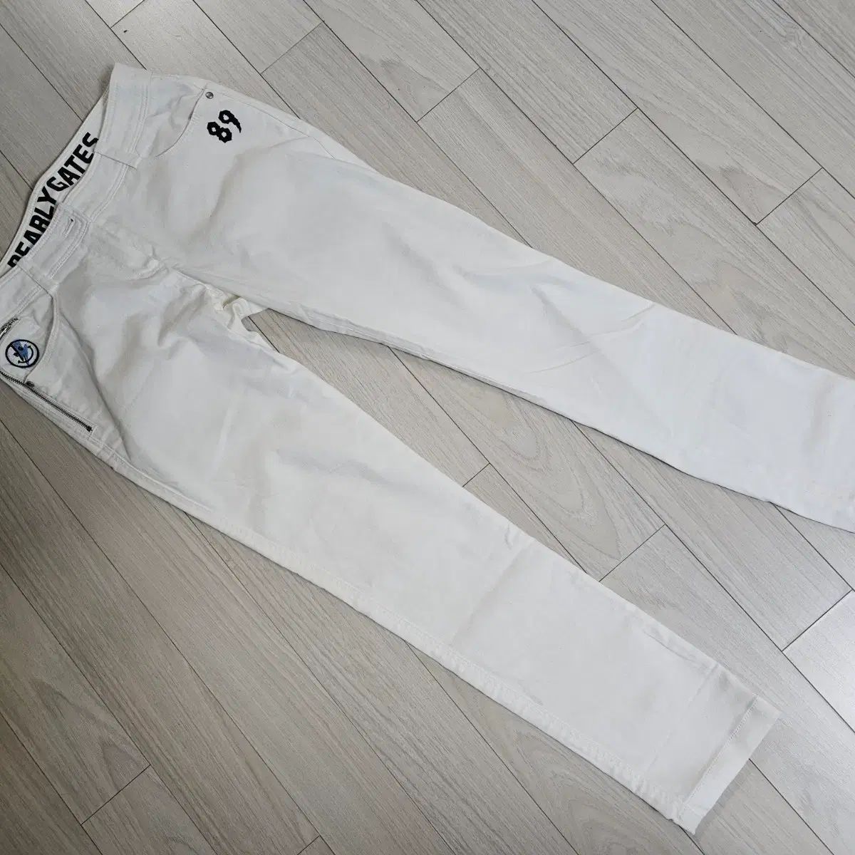 パーリーゲイツ レディース ゴルフウェア 白 ズボン サイズ0