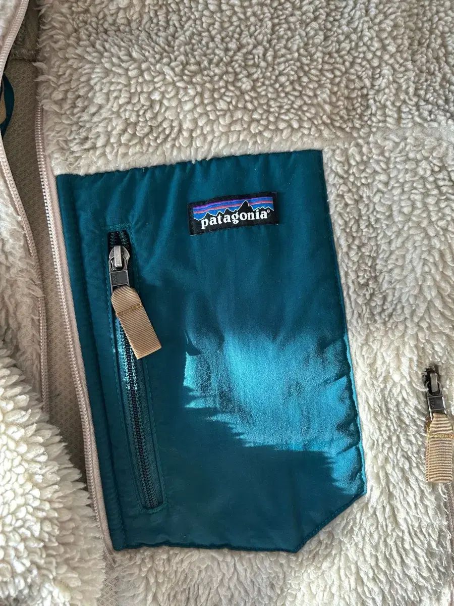 パタゴニア Classic レトロX ジャケット ペリカン DARK ボ リス グリーン