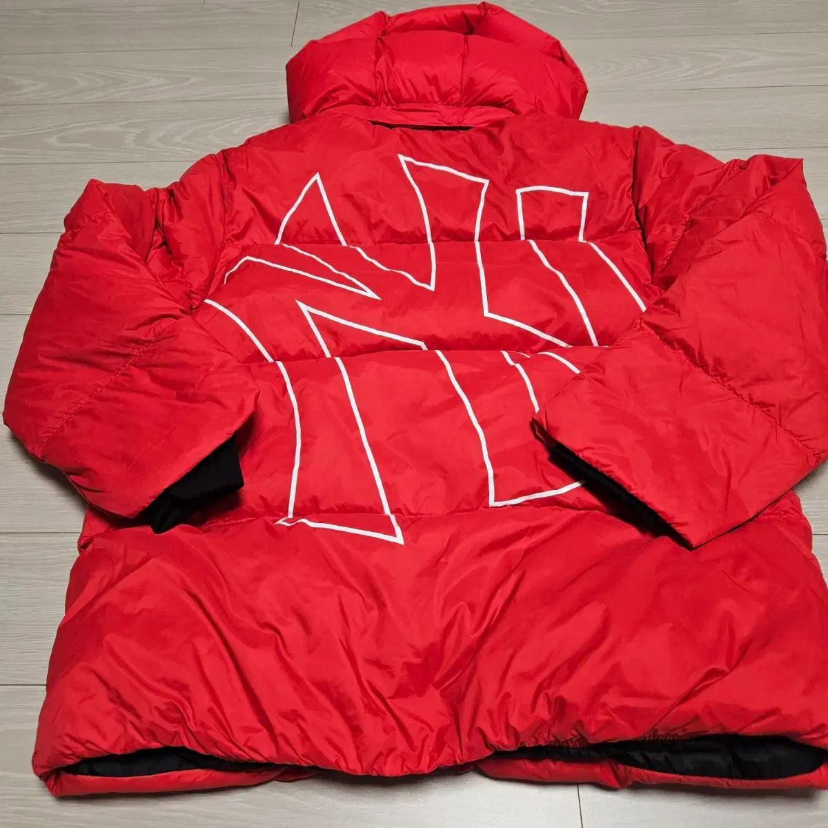 MLB ニューヨーク ヤンキース レッド ダウン アウター 145