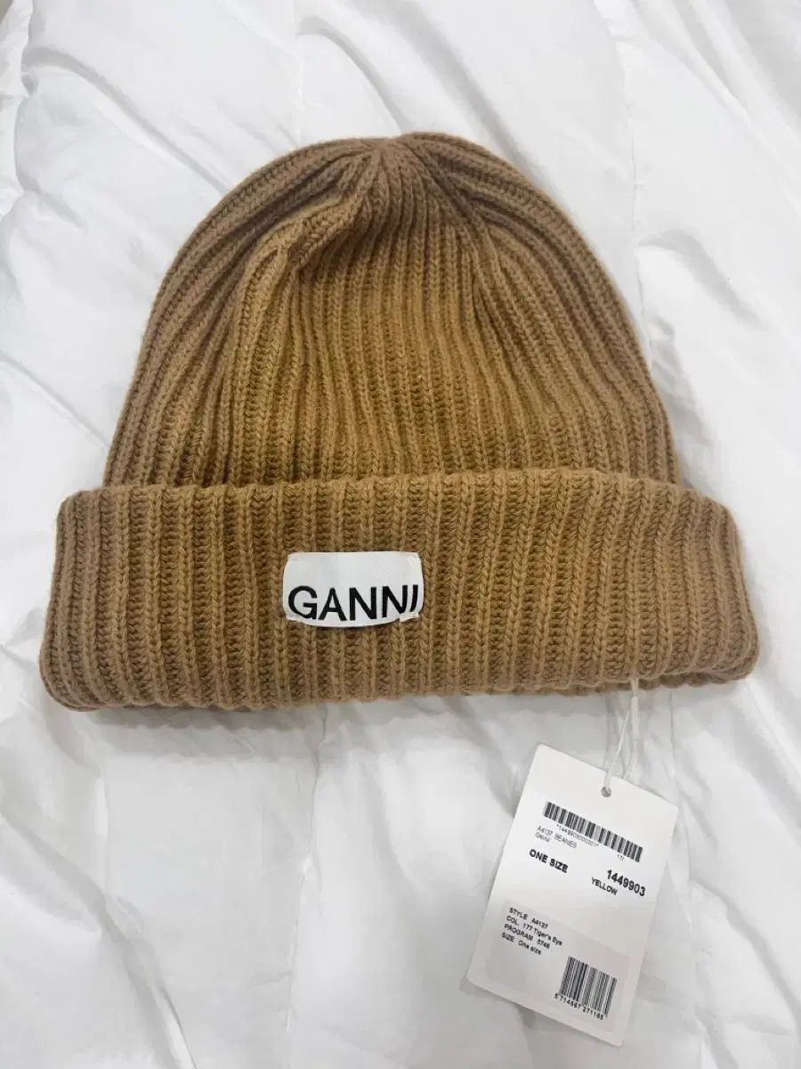 GANNI ガニー ビーニー キャメル