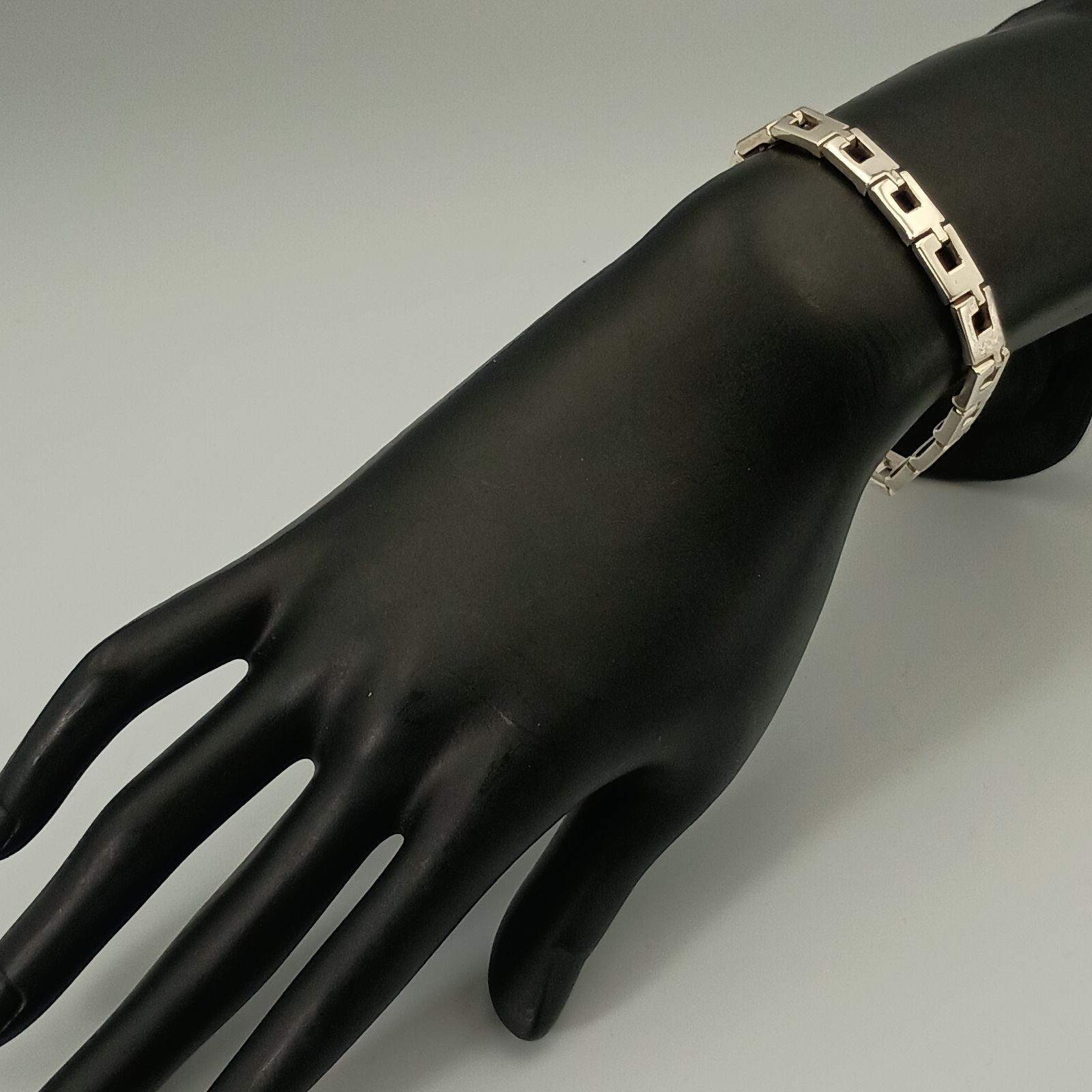 GUCCI グッチ Gモチーフ ブレスレット メンズ Gロゴ シルバー925