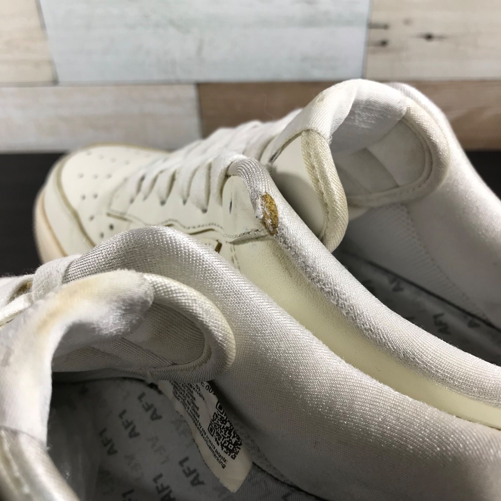 NIKE AIR FORCE 1 07 LV8 24cm ナイキ エア フォース1 07 エレベイト 