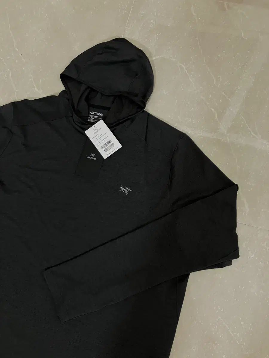 ARC TERYX アークテリクス コマック フーディ XL