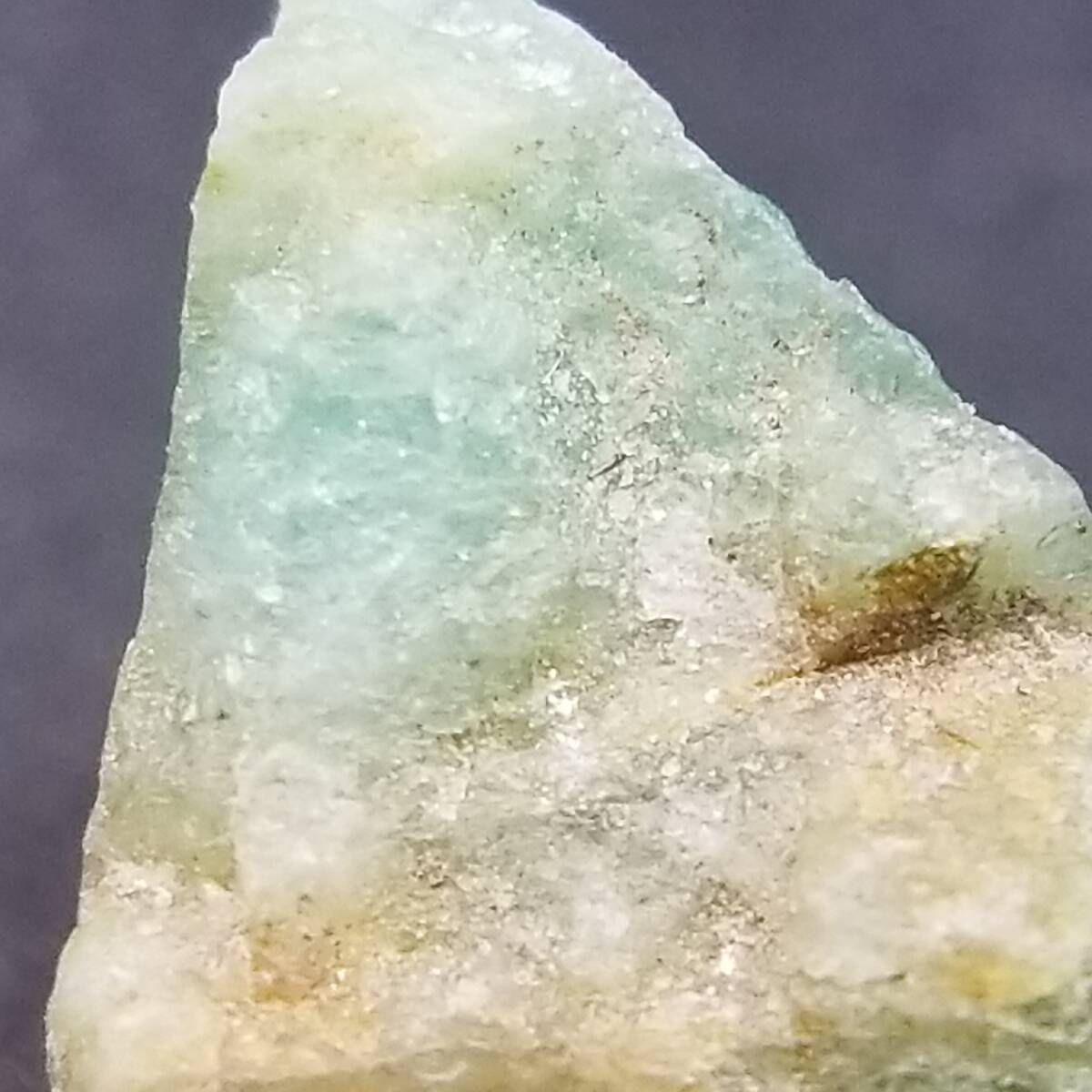 パキスタン産 フローライト クリスタル グリーンカラー 原石 結晶 天然