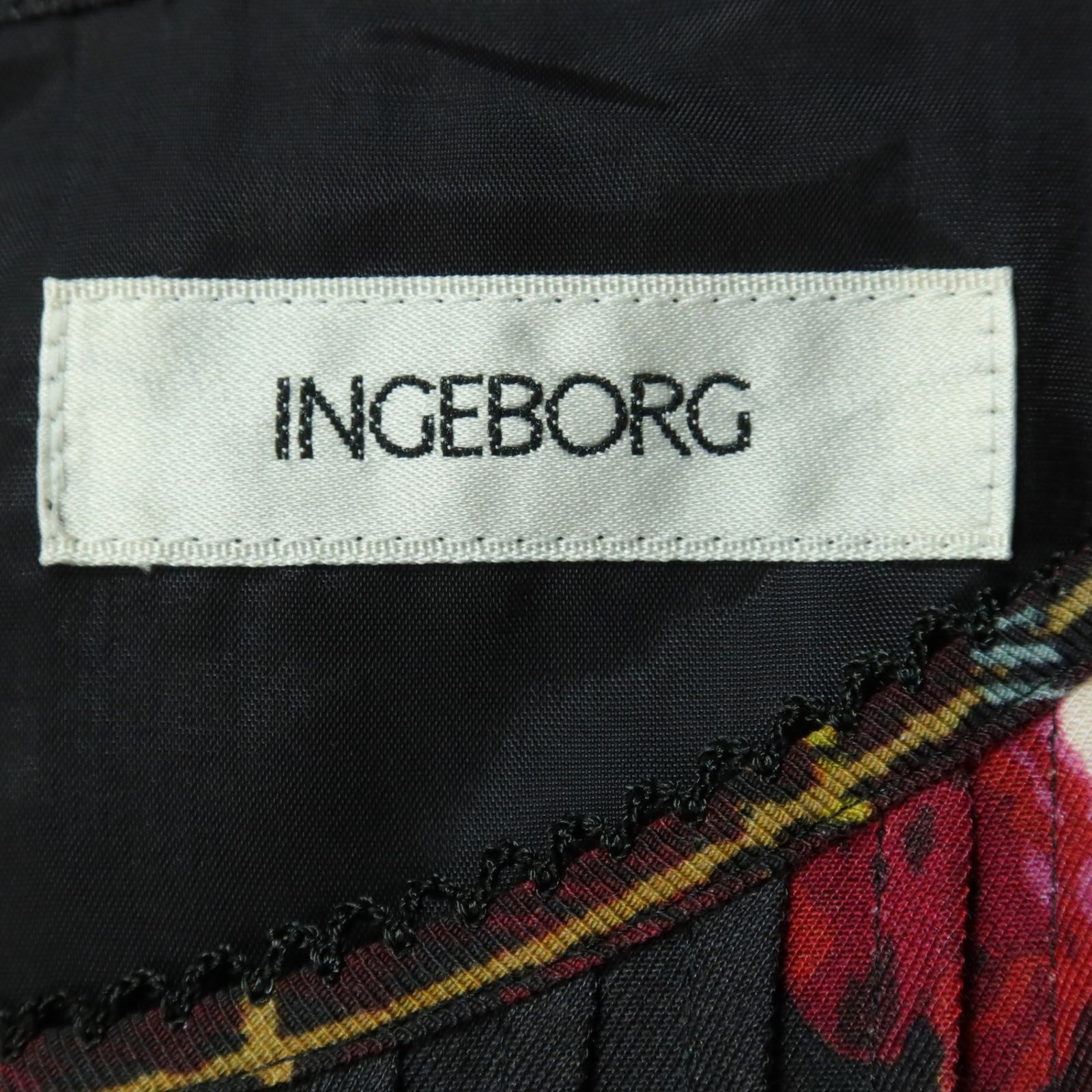 極美品】インゲボルグ☆華やか♪タック入りワンピース サイズ11 薄  