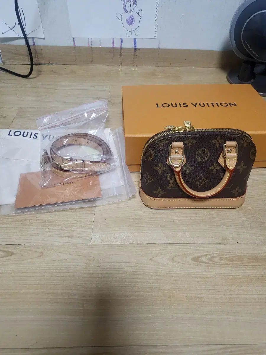 ルイヴィトン アルマ ナノ フルセット