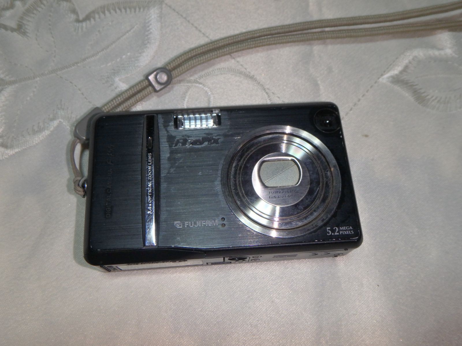 動作品 FUJIFILM F455 FinePix デジタルカメラ - メルカリ