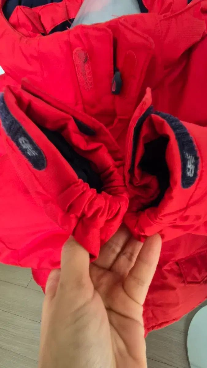  ニュー ンス キッズ 赤 ダウン アウター 130号 その他 ジャケット ブルゾン