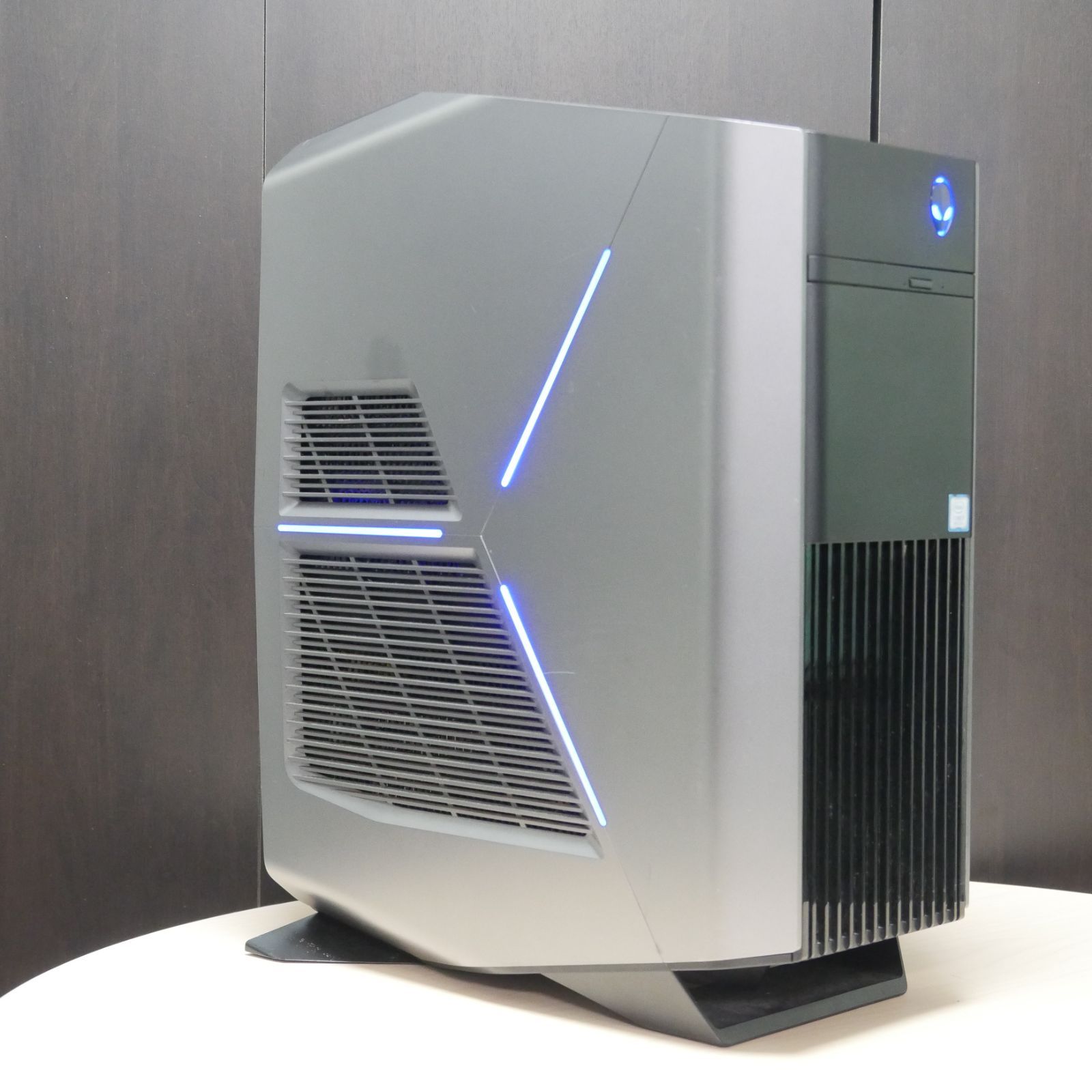 Windows 11 DELL ALIEN WARE Aurora R 7 第8世代 Core i 8700 NVIDIA GTX 1080 メモリ16 GB SSD 1 TB BDXL対応Blu ray