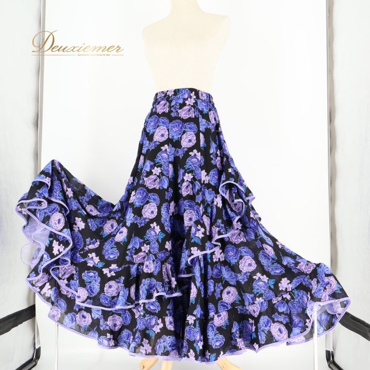 フラメンコ 衣装 ファルダ スカート 黒 紫 花柄 ラメ フリル レース ボランテ 軽い プリマブティック prima boutique ブラック系 パープル系 大人用 パーティー イベント 舞台衣装 ダンス エレガント スカート丈