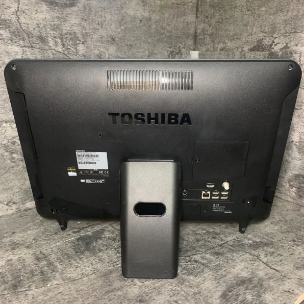 Windows11 Office2024 SSD搭載 TOSHIBA 初期設定済 - メルカリ