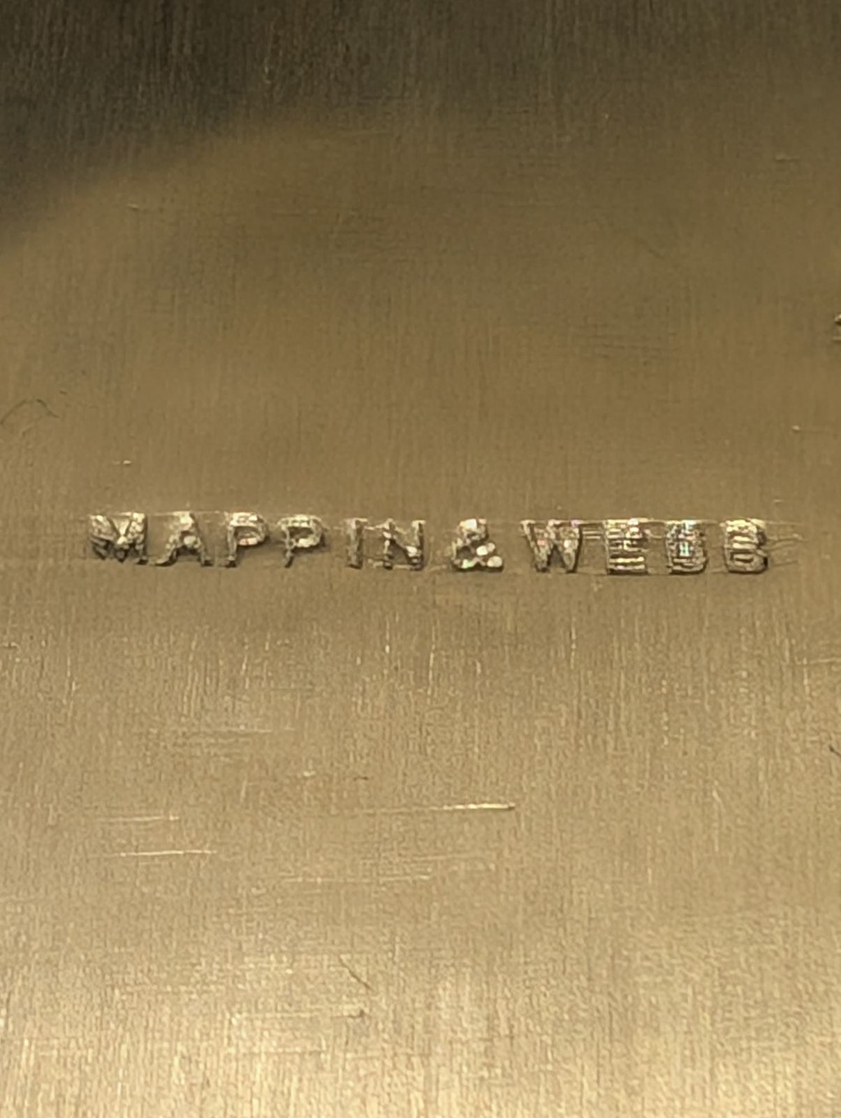 マッピン＆ウェッブ