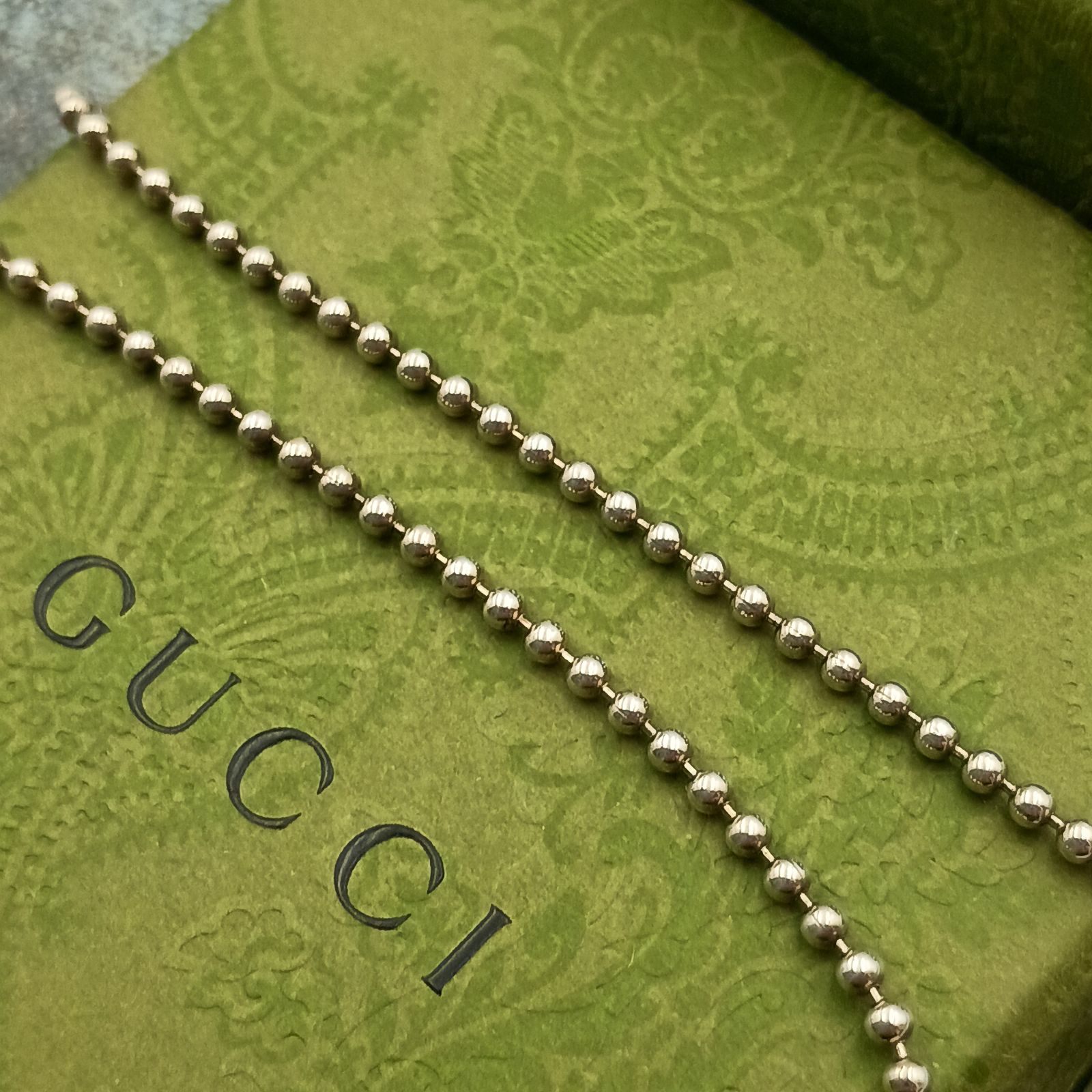 GUCCI グッチ プレート チョーカー ボールチェーン ネックレス 