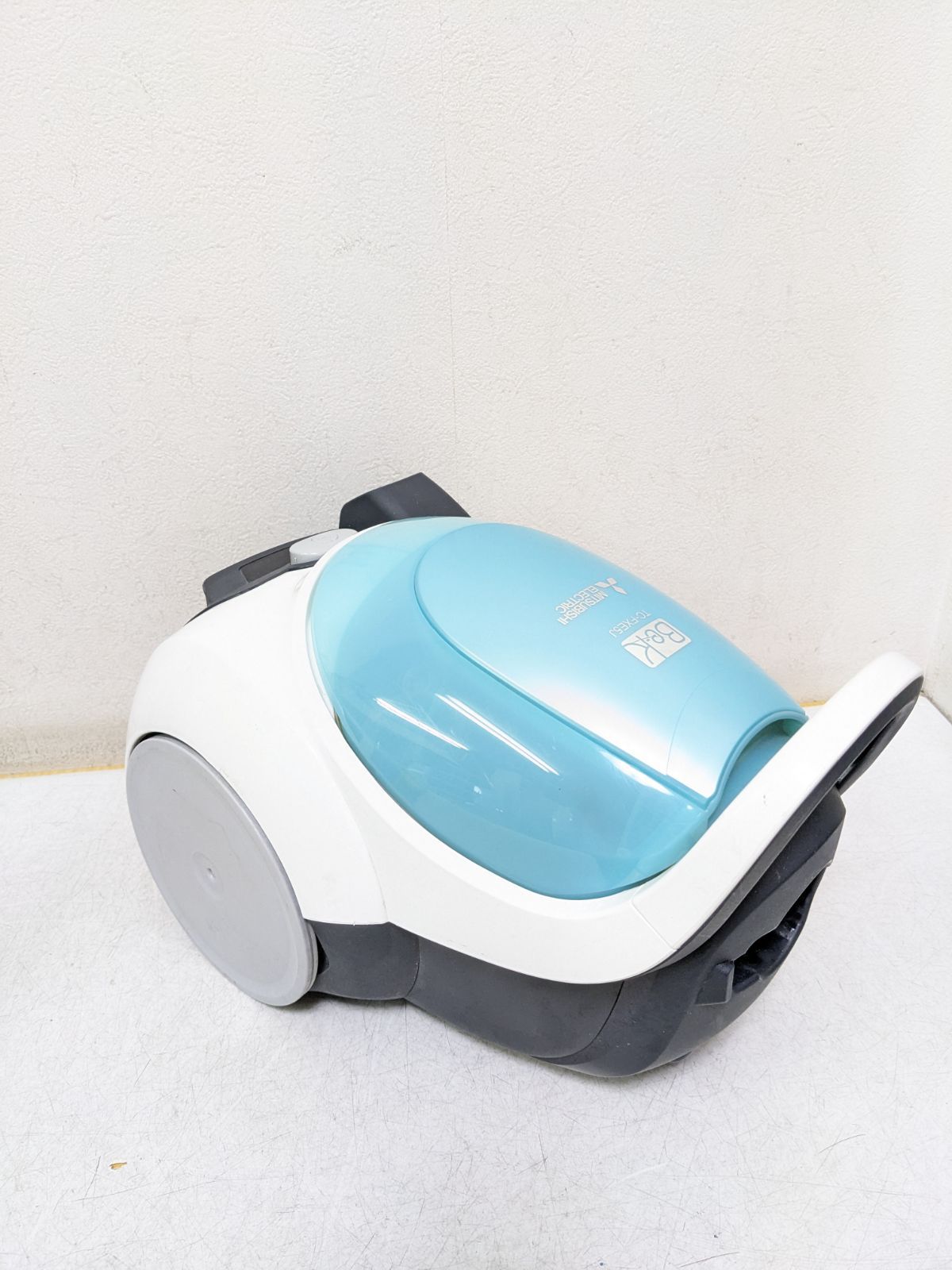 三菱電機 TC-FXE5J-A 2024 紙パック式掃除機 2015年製