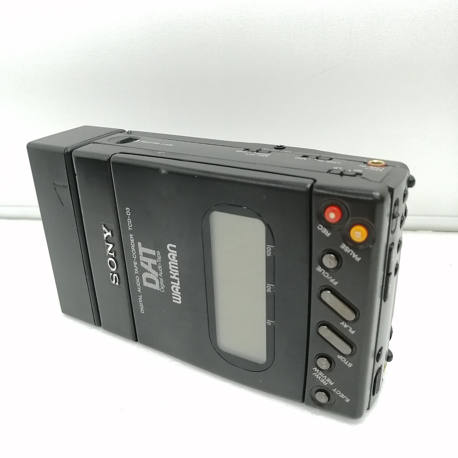 格安 ジャンク SONY DAT TCD-D3 訳アリ】SONY DATウォークマン TCD-D3 - メルカリ