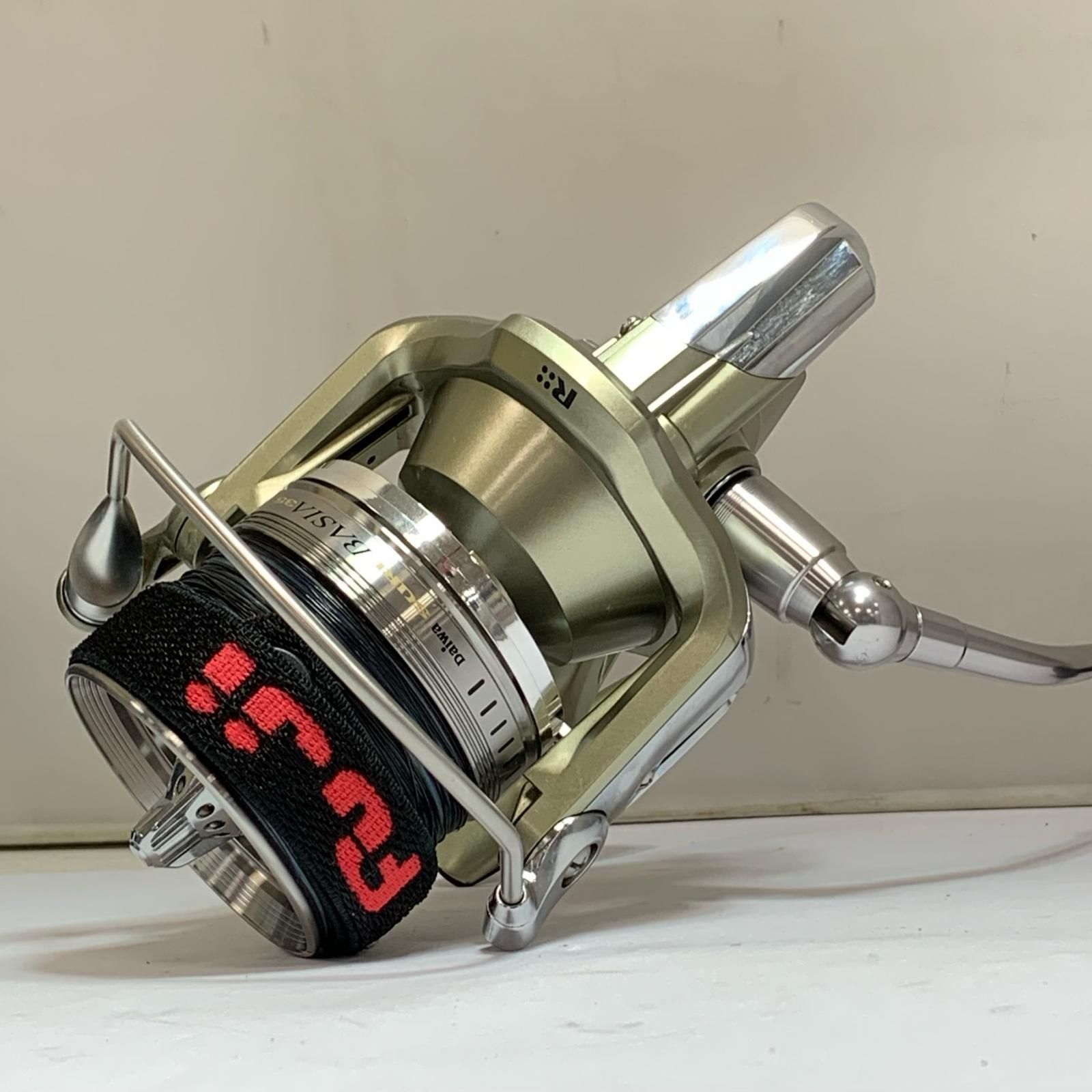 DAIWA ダイワ サーフベーシア35 スピニングリール スプール付 052927