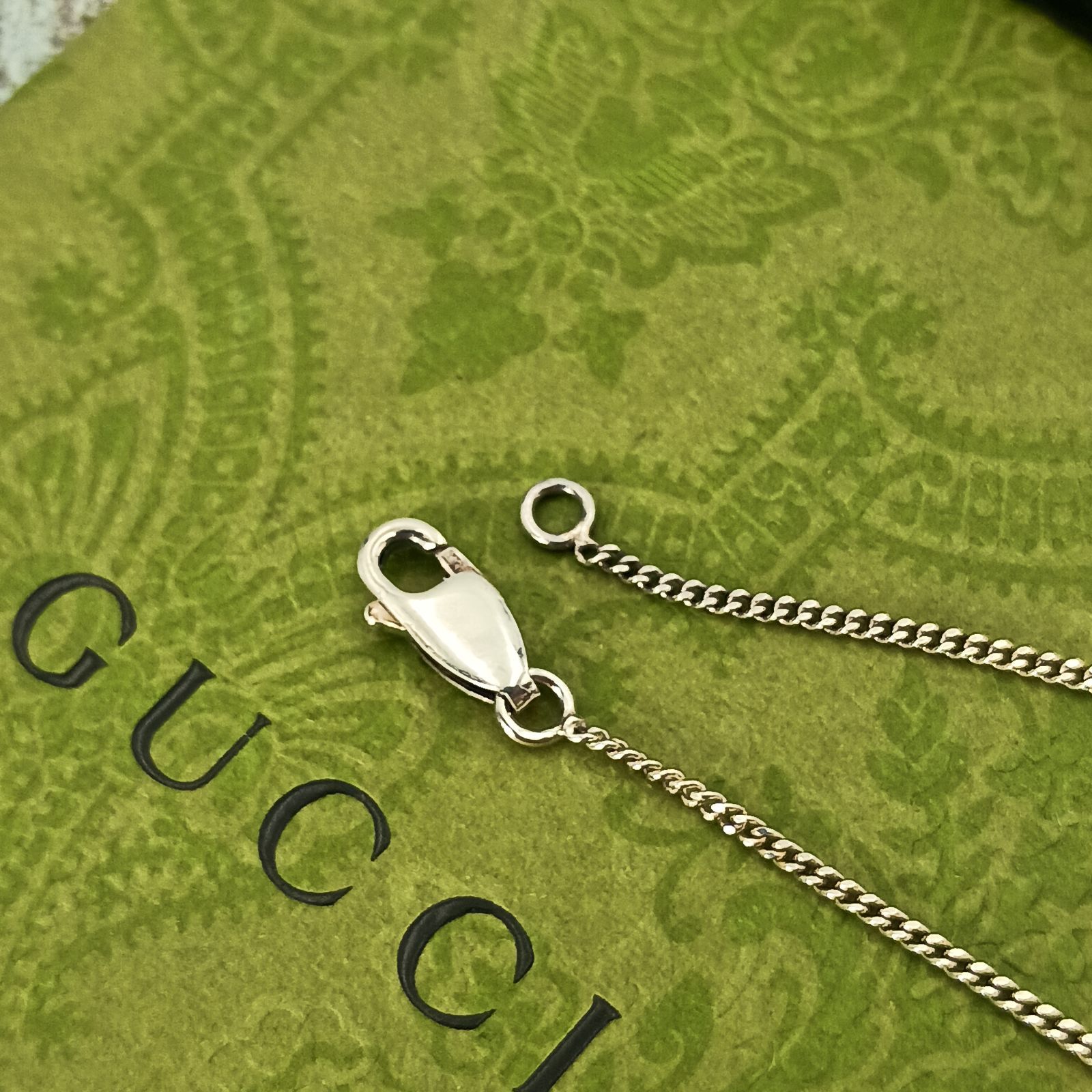 GUCCI グッチ クロス ネックレス レディース メンズ 十字 シルバー925  