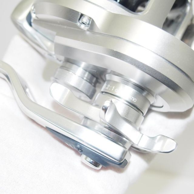 シマノ SHIMANO OCEA JIGGER 2017年モデル 2000NRHG ベイトリール