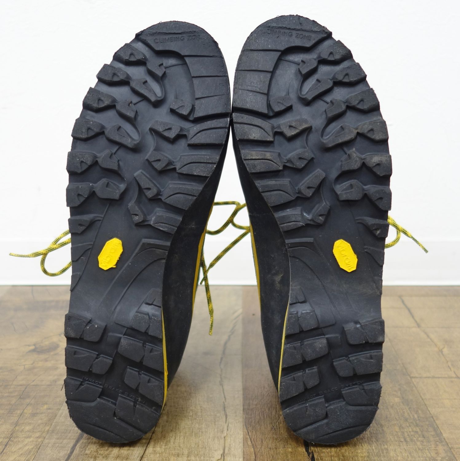 スポルティバ LA