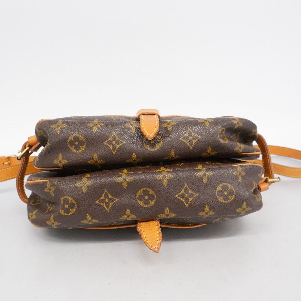 ルイヴィトン　ソミュール 5oe6336】ルイヴィトン ショルダーバッグ モノグラム ソミュール30