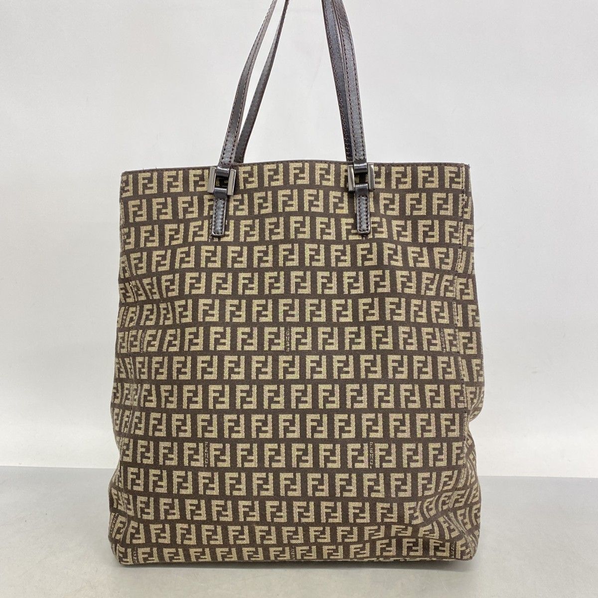 5of6515】フェンディ トートバッグ ズッキーノ ナイロンキャンバス
