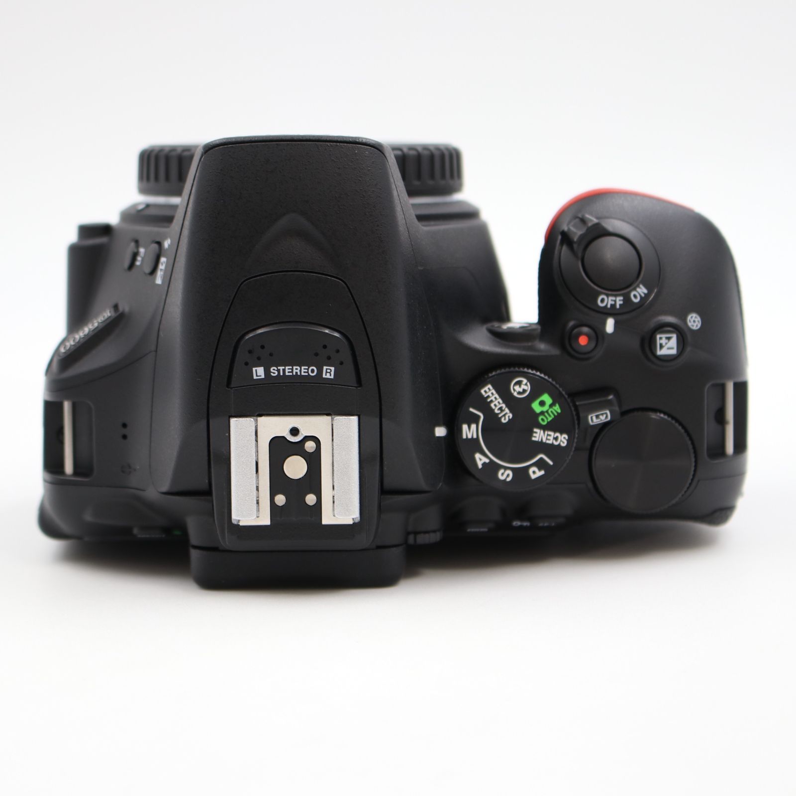 □シャッター数1033枚！新品同様□ Nikon D5600 ボディ ブラック