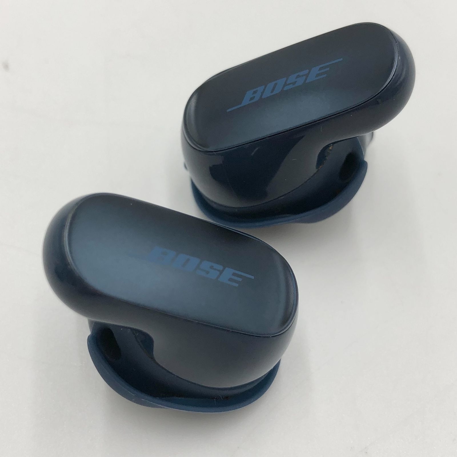Bose QuietComfort Ultra Earbuds LE ノイズキャンセリング Bluetooth 完全ワイヤレス イヤホン 空間オーディオ マイク付 最大6時間再生 急速充電 ルナブルー