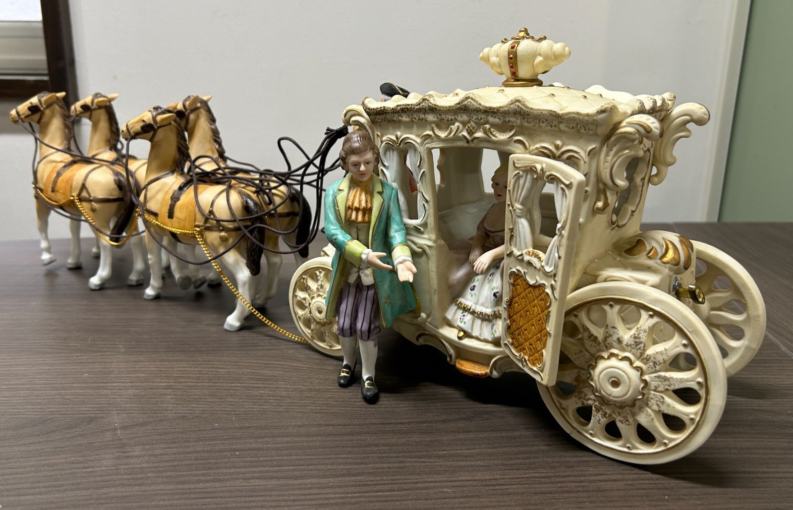 コーチ オルゴール付き