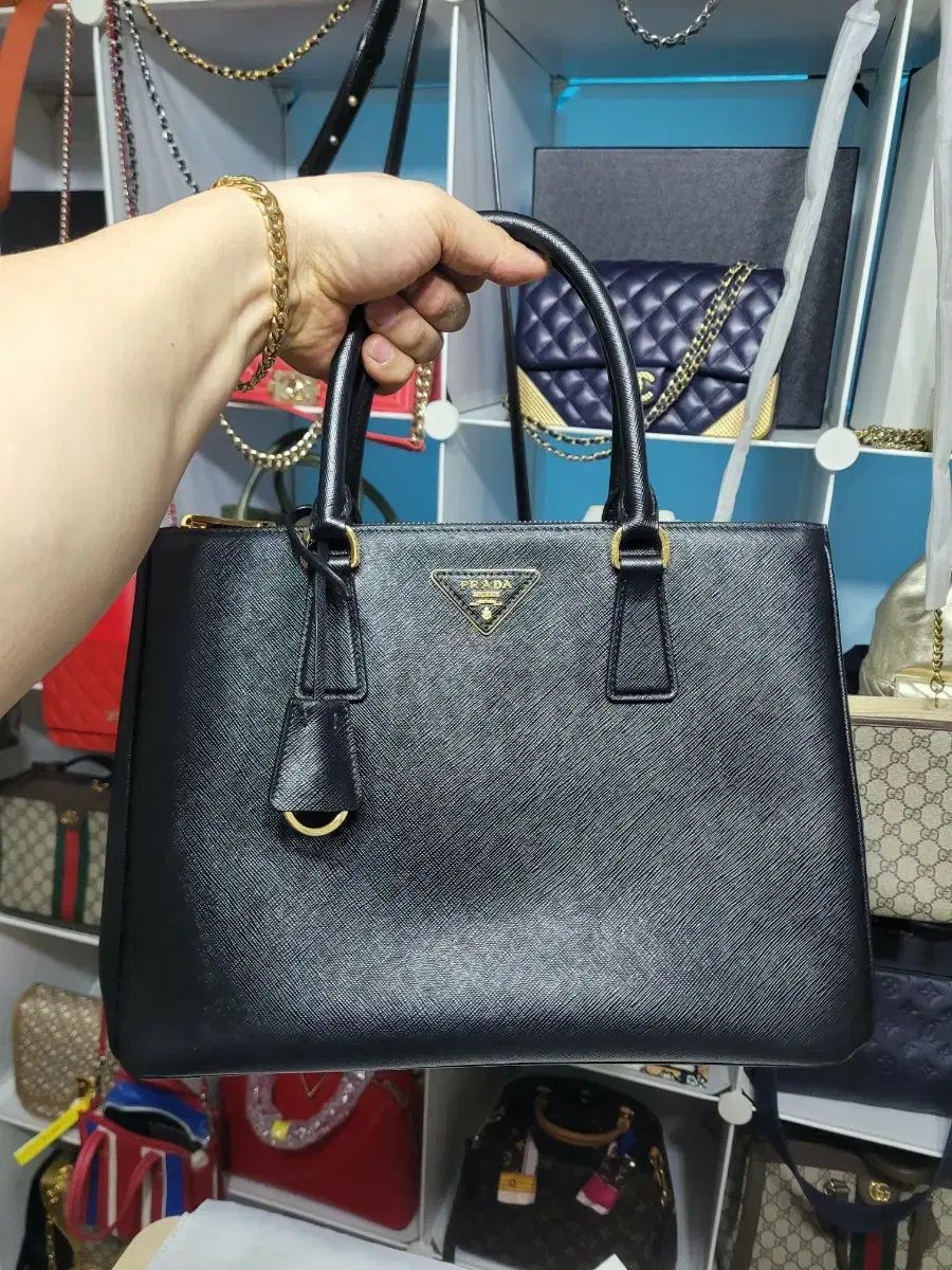 2026年 新 PRADA サフィアーノ ギャレリア