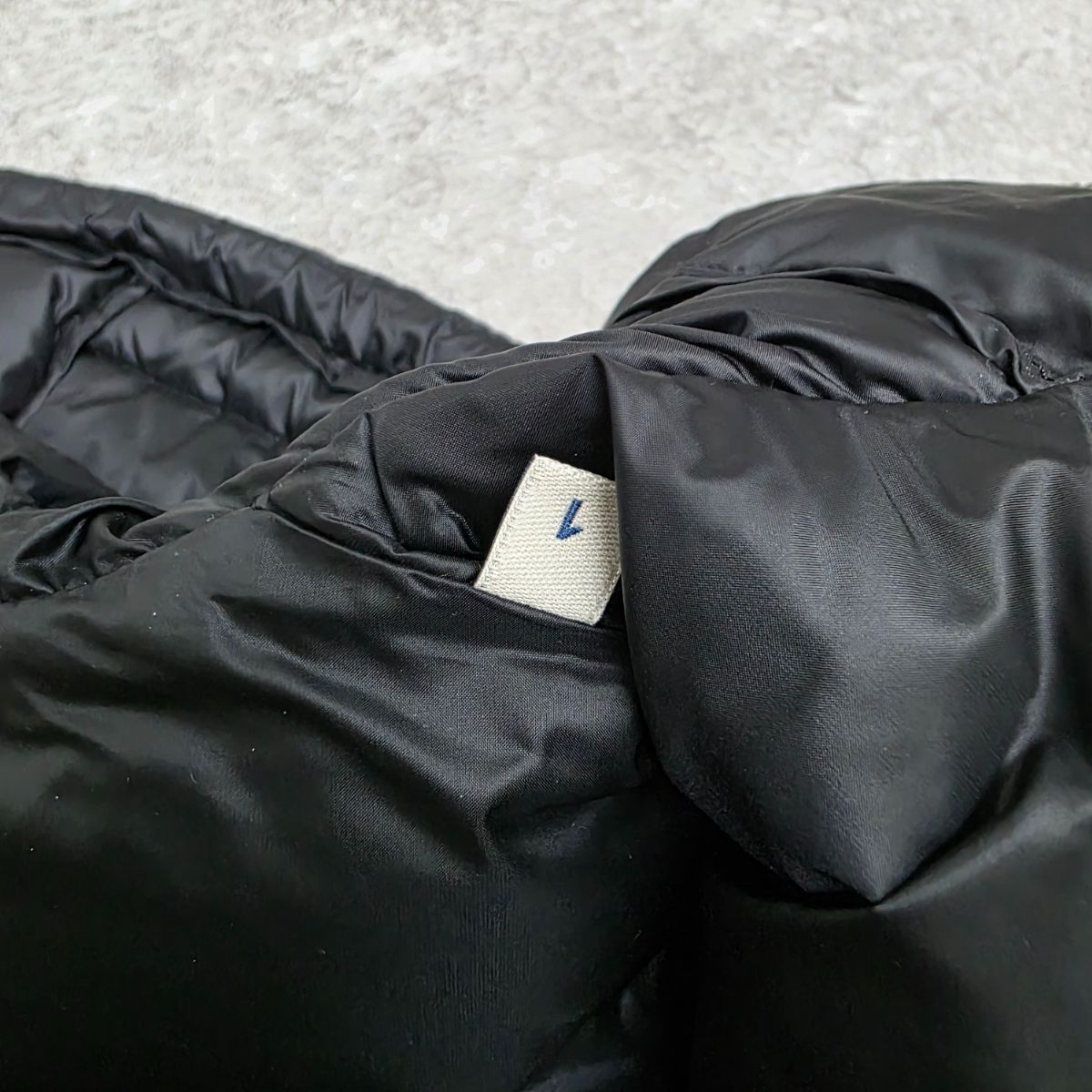 美品 MONCLER モンクレール ライトダウンジャケット SEOUL GIUBBOTTO 