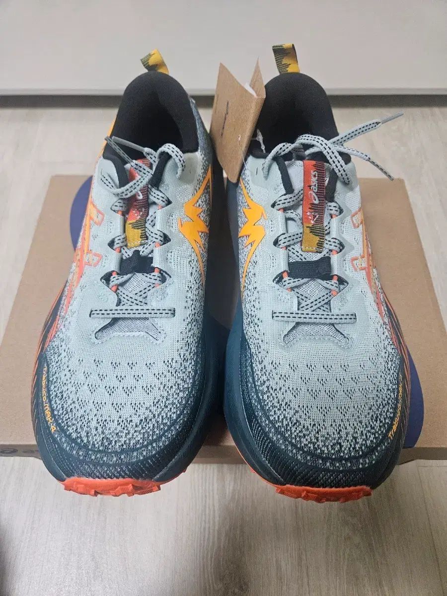 asics アシックス トラバッコ マックス4 260 265