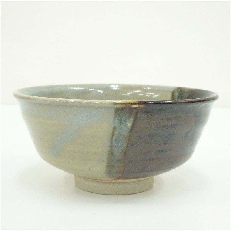 膳所焼 岩崎新定造 掛分茶碗(共箱) 茶道 抹茶 おしゃれ 抹茶茶碗 膳所焼 岩崎新定造 掛分茶碗(共箱) 茶道 抹茶 おしゃれ 抹茶茶碗