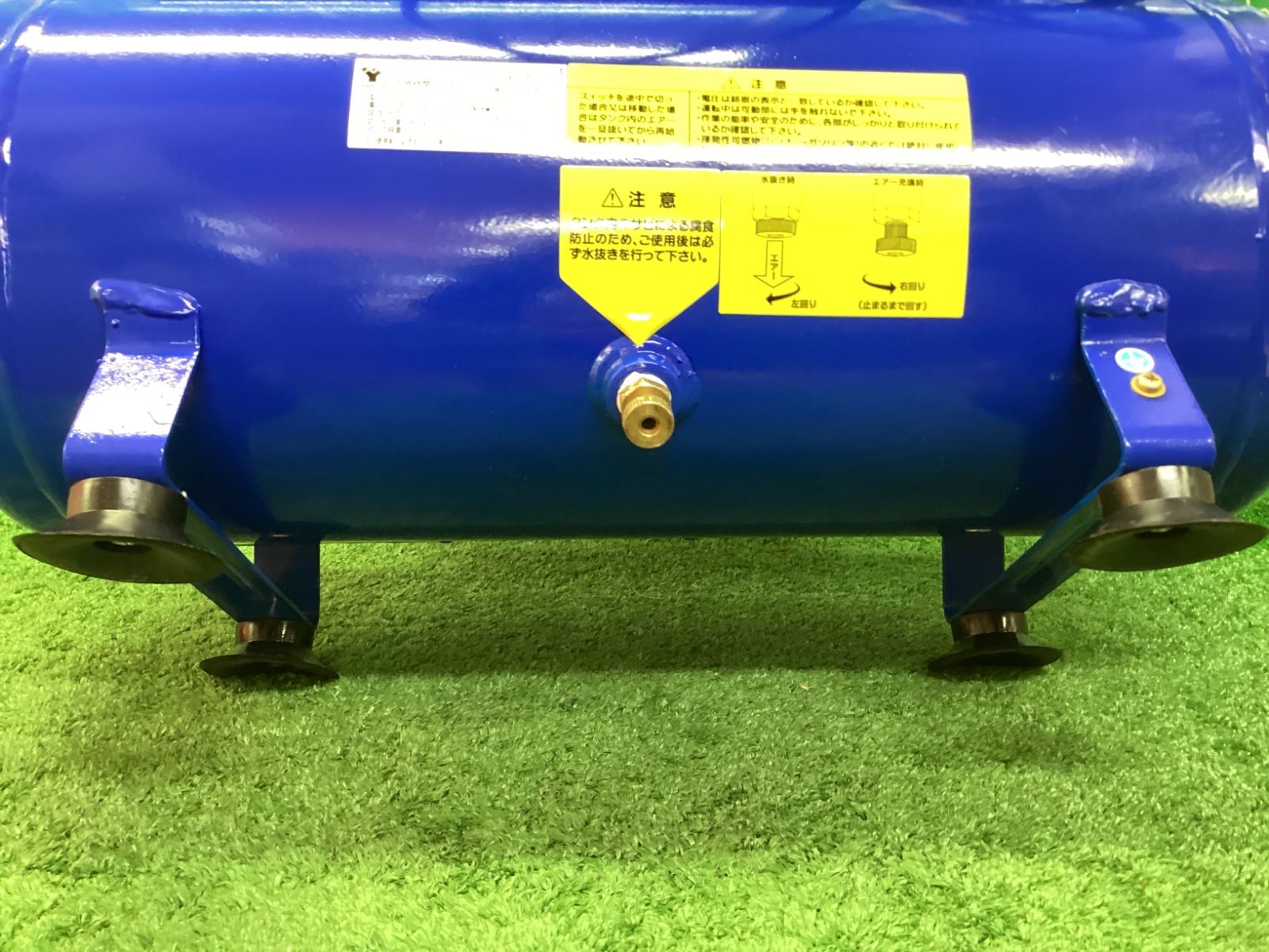 山善 オイルレスエアコンプレッサー