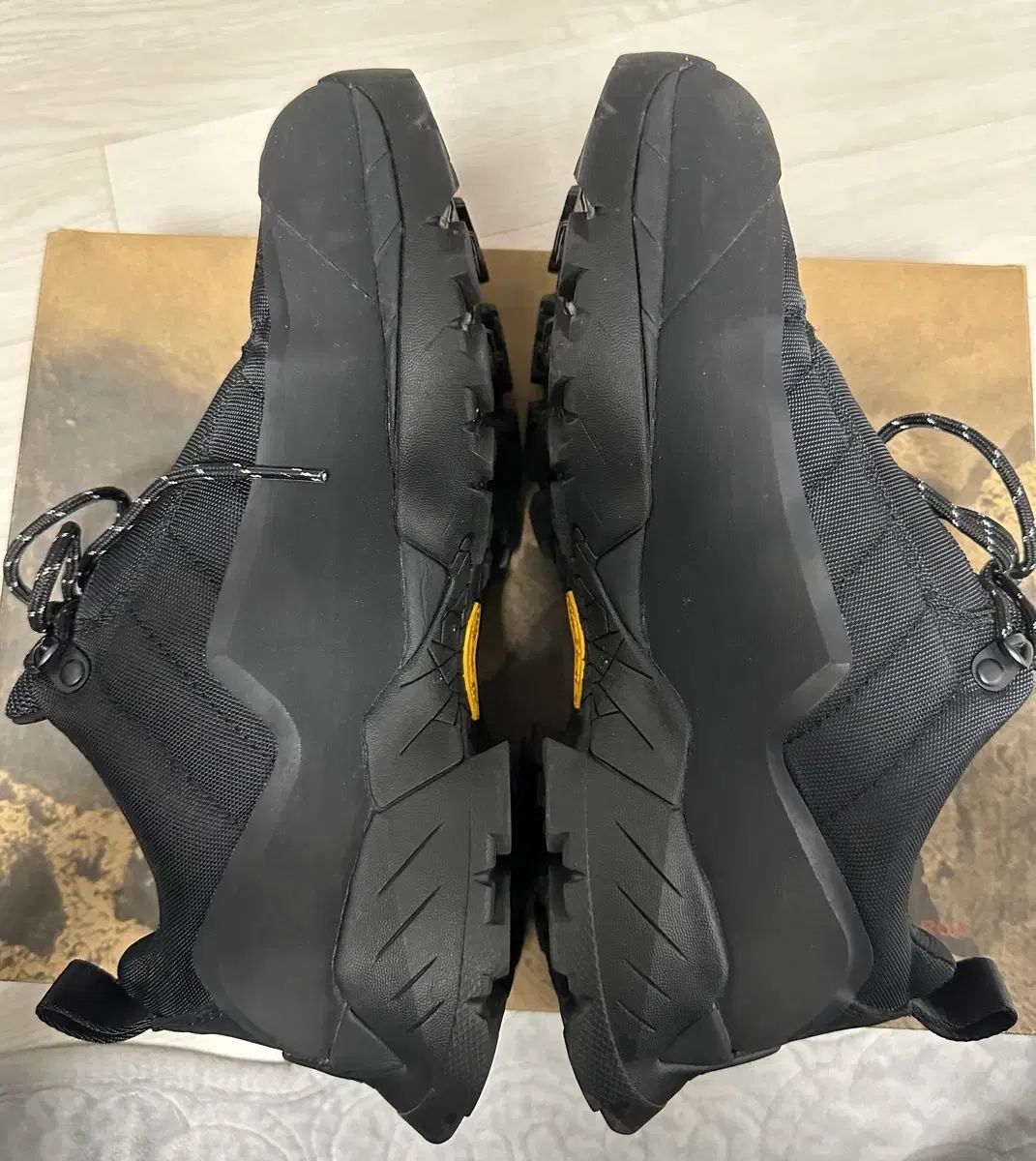  EU 42 ROA ロア カタリーナ ブラック 登山靴 トレッキングシューズ アウトドアシューズ