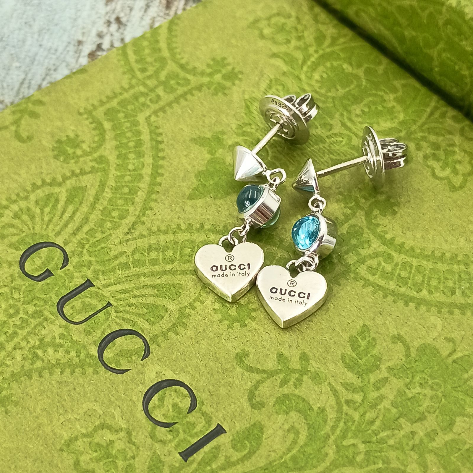 GUCCI グッチ ブルートパーズ ピアス 両耳 レディース ロゴ ハート
