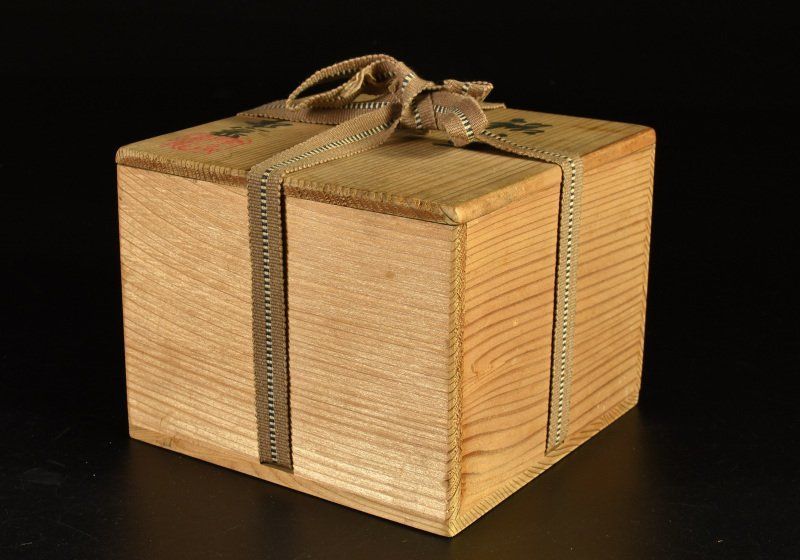 蔵C9774a】幸兵衛窯 金彩絵替草花文 銘々皿 小皿 五客 共箱 - メルカリ