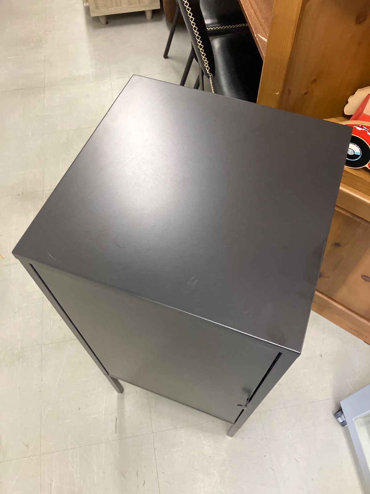 IKEA イケア LIXHULT リックスフルト ブラック 黒 棚 2段収納 スチール 