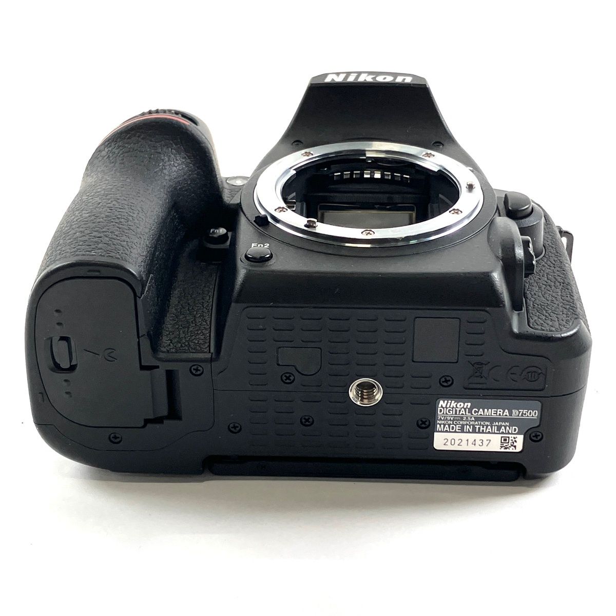 Nikon D7500 ボディ 中古 オマケ付き ニコン Nikon D7500 ボディ デジタル 一眼レフカメラ 【中古】 - メルカリ