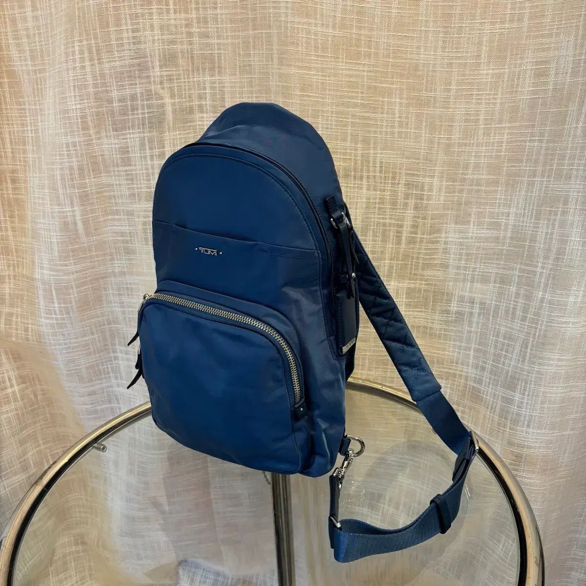 TUMI トゥミ ナイロン スリングバッグ