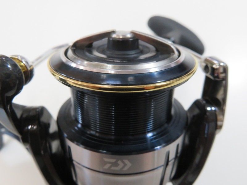 ダイワ 19セルテート LT 3000 04-