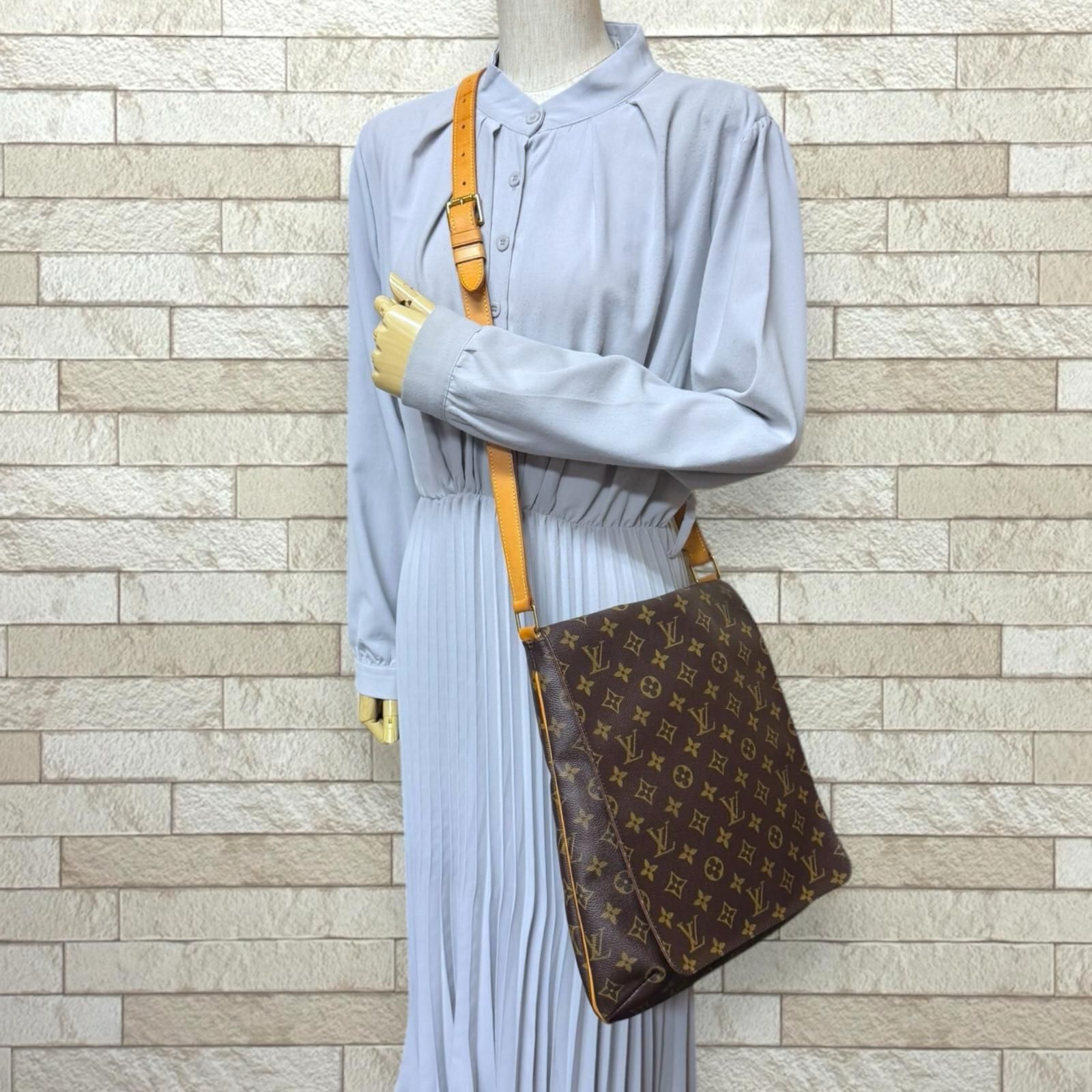 ルイヴィトン ミュゼット モノグラム ショルダーバッグ モノグラム